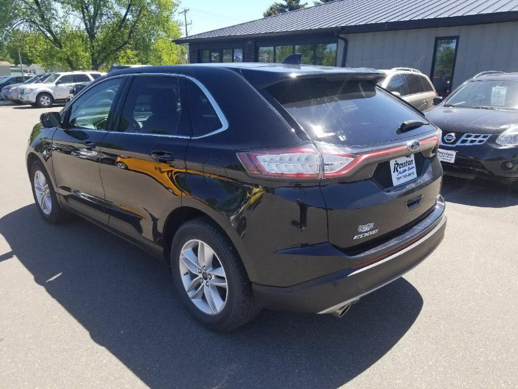 2017 Ford Edge Image 8