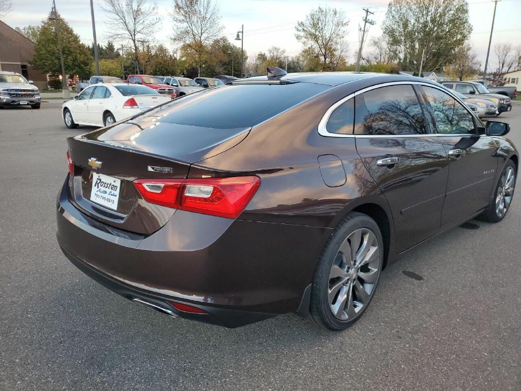 2016 Chevrolet Malibu Image 6