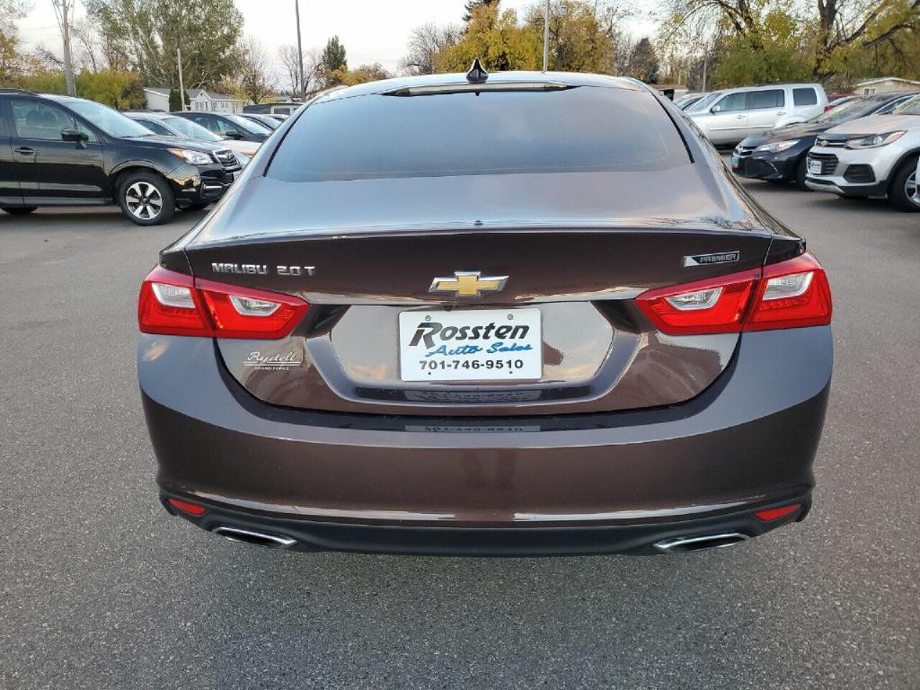2016 Chevrolet Malibu Image 7