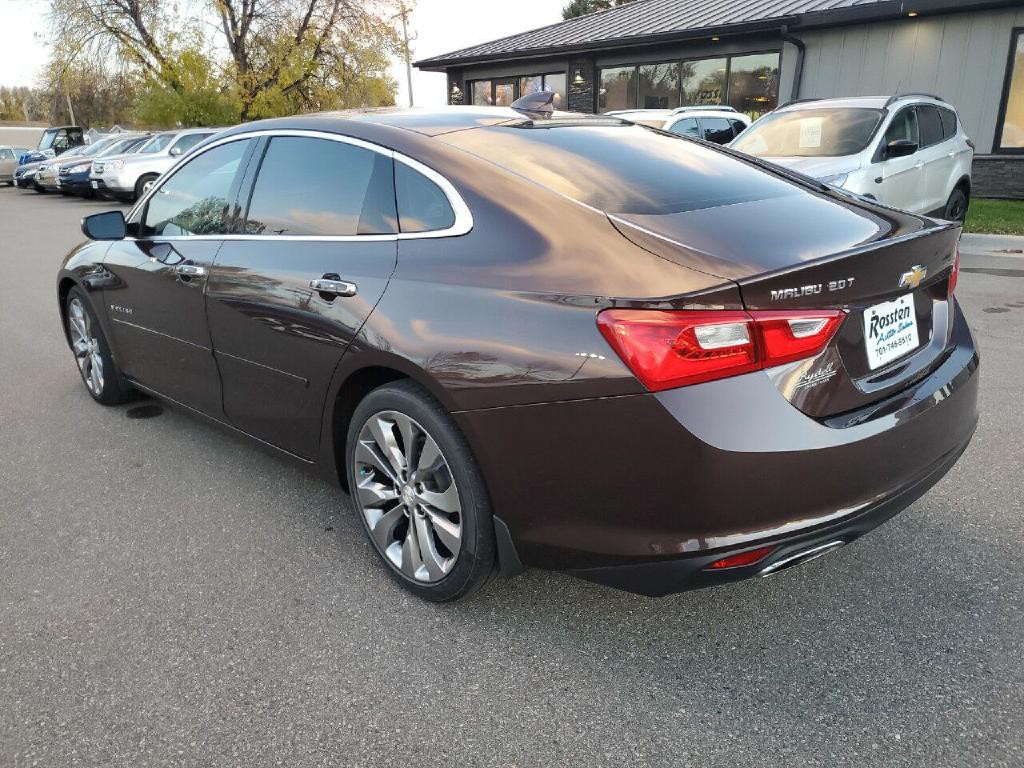 2016 Chevrolet Malibu Image 8