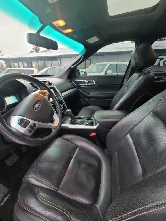 2014 Ford Explorer Image 11