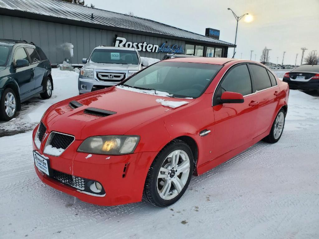 2008 Pontiac G8 Image 2