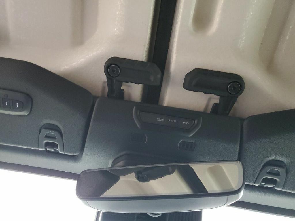 2020 Jeep Gladiator Image 15