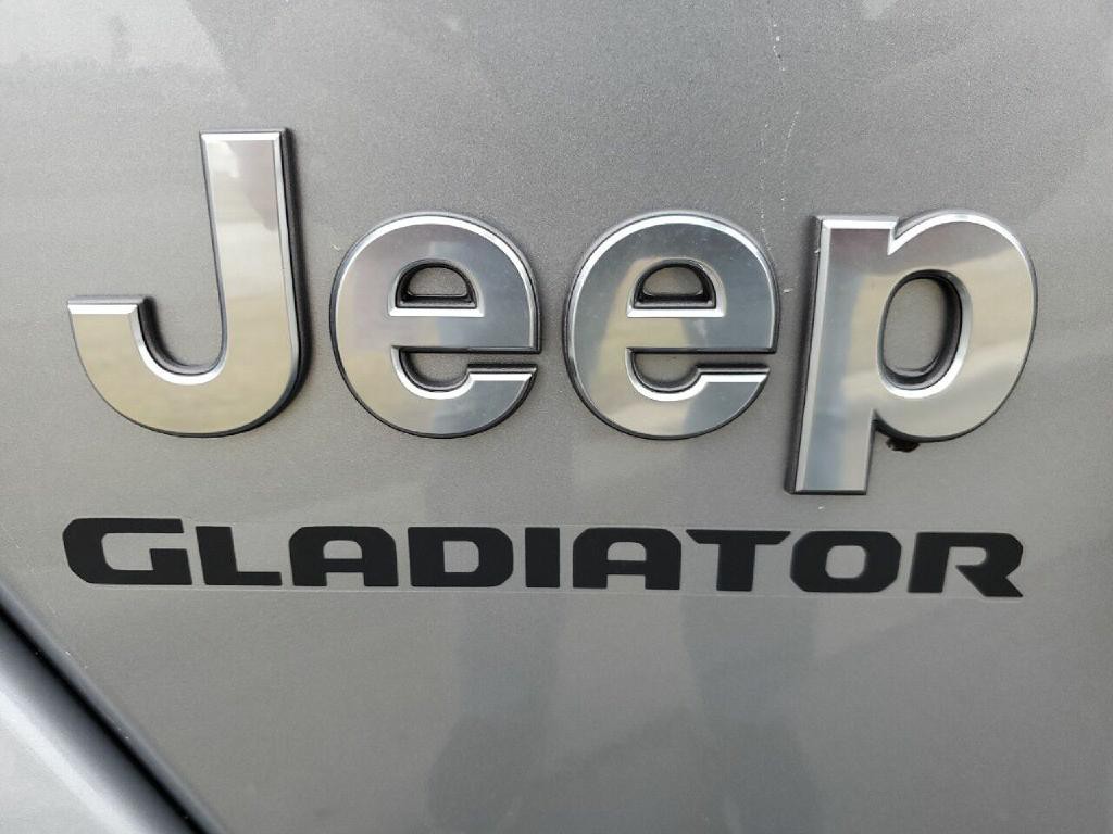 2020 Jeep Gladiator Image 16