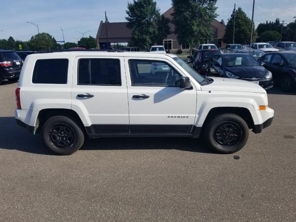 2016 Jeep Patriot Image 3