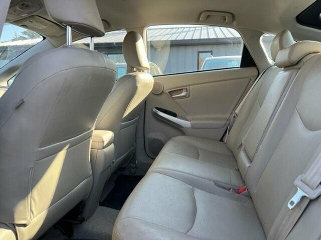 2010 Toyota Prius Image 11
