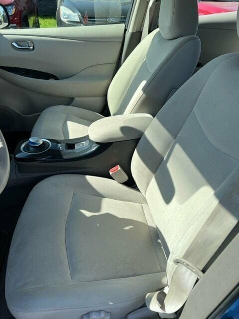 2012 Nissan Leaf Image 10