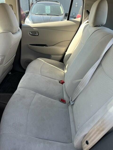 2012 Nissan Leaf Image 11