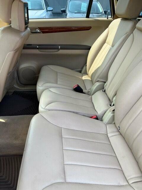 2008 Mercedes-Benz R-Class Image 10