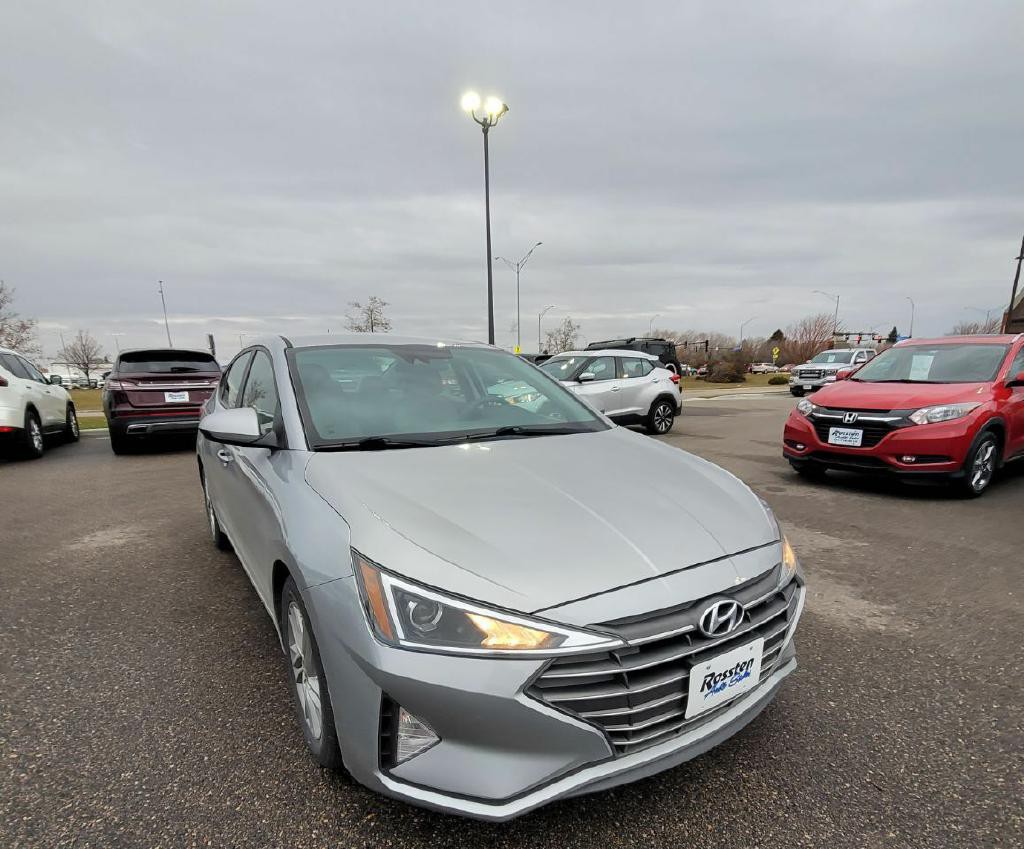 2020 Hyundai Elantra Image 4