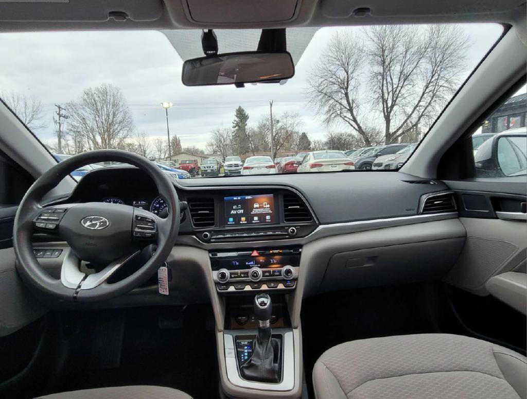 2020 Hyundai Elantra Image 9