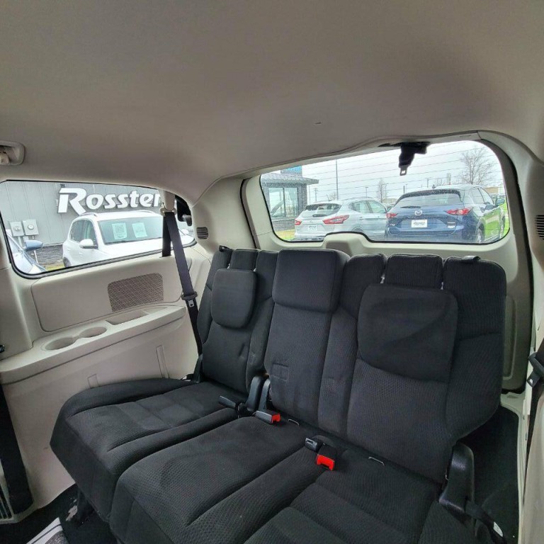 2015 Dodge Grand Caravan Image 13
