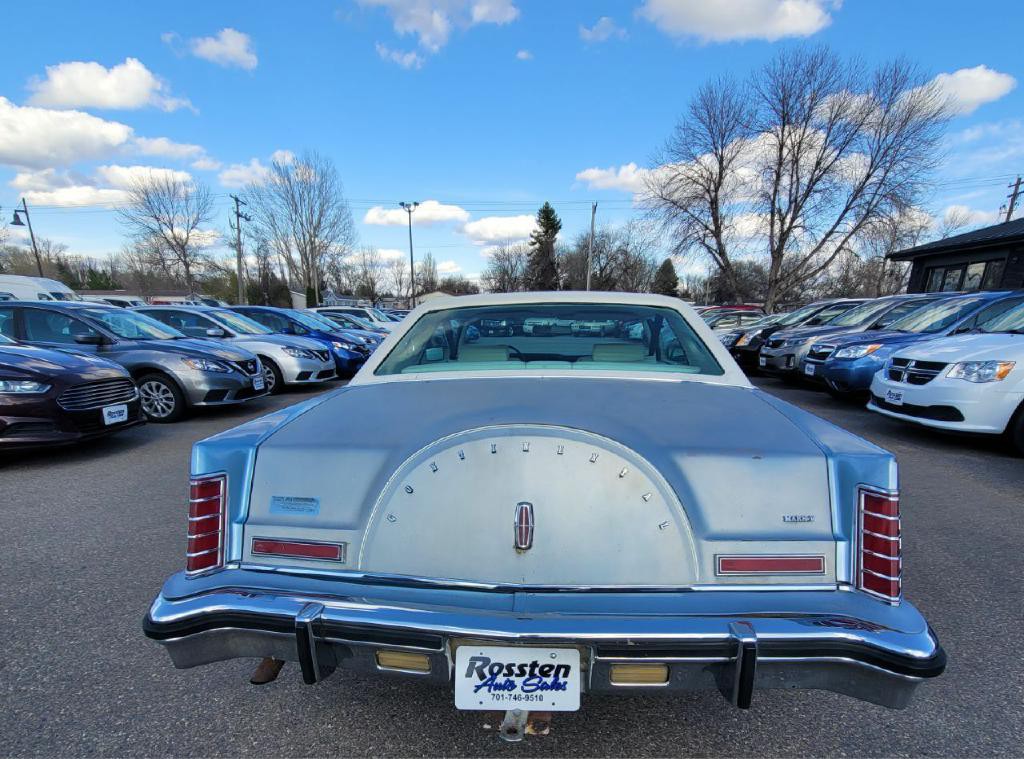 1977 Lincoln Continental Image 7