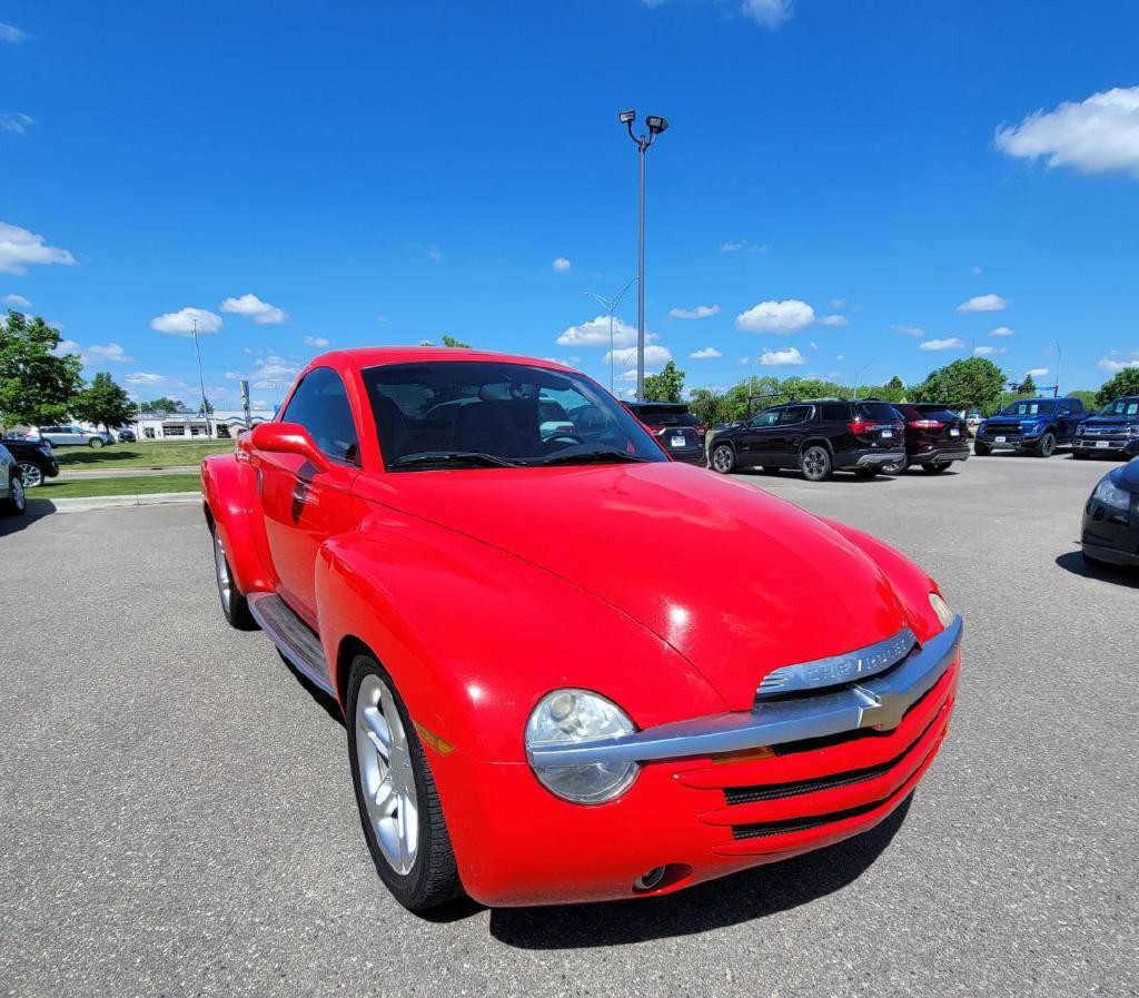2004 Chevrolet SSR Image 4