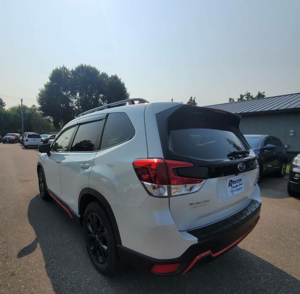 2019 Subaru Forester Image 8