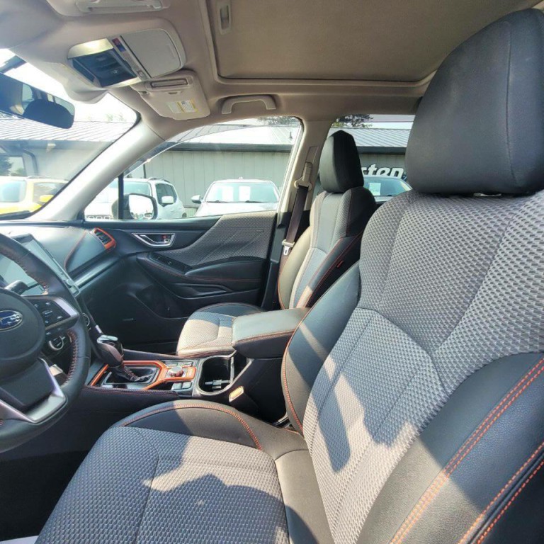 2019 Subaru Forester Image 13