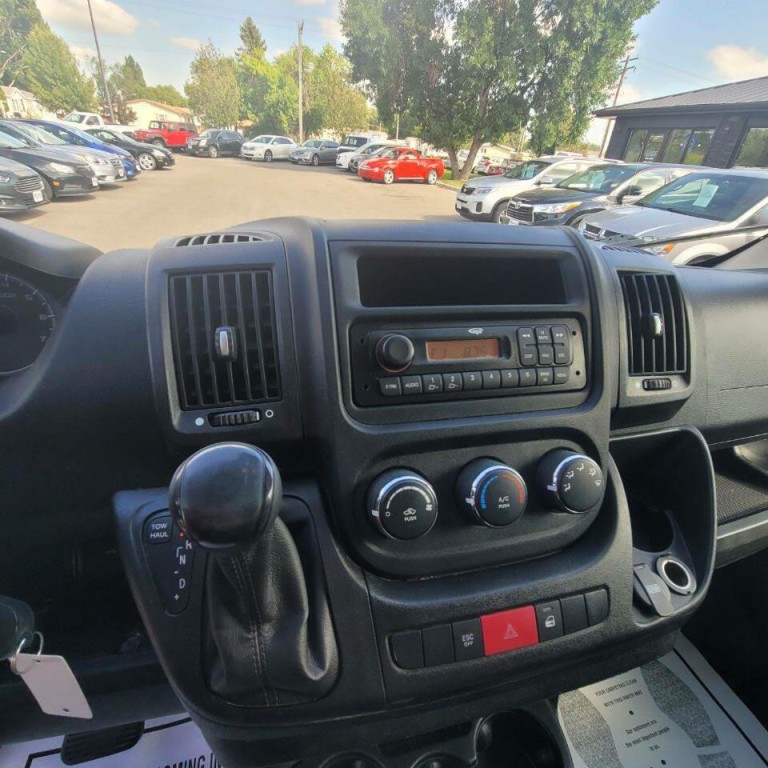 2017 RAM Promaster Image 11