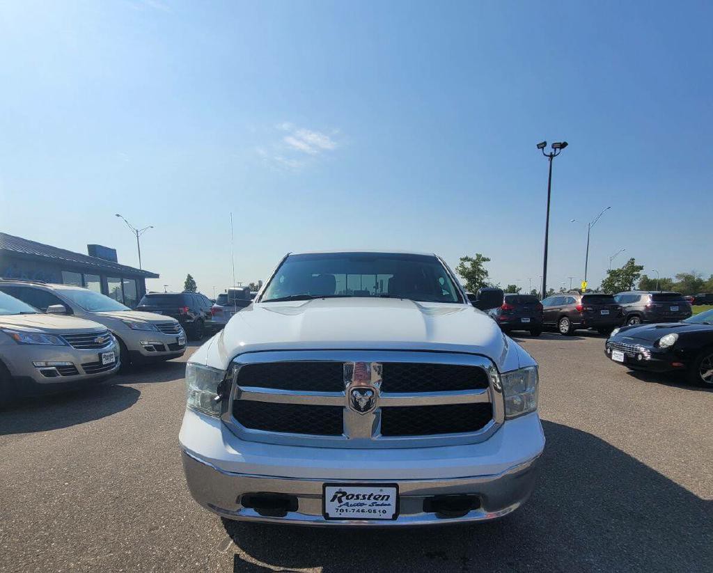 2019 RAM 1500 Image 3
