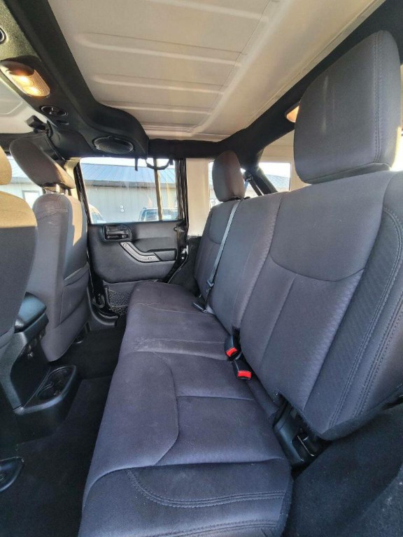 2014 Jeep Wrangler Unlimited Image 13