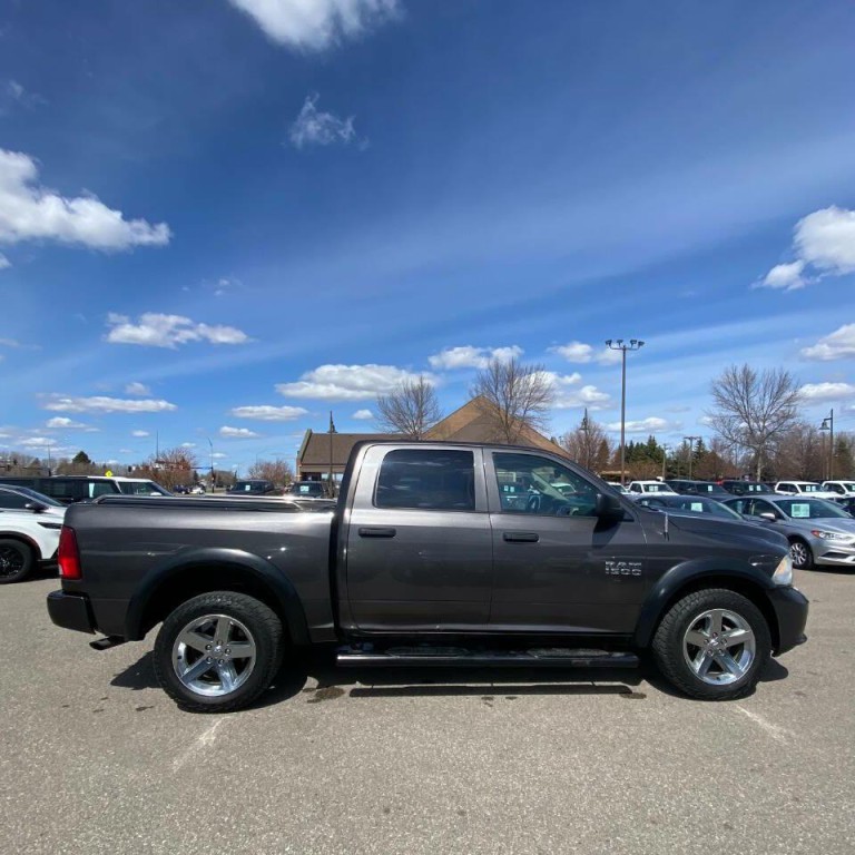 2015 RAM 1500 Image 4
