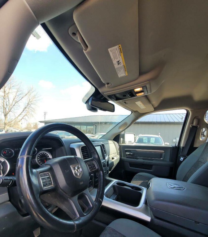 2016 RAM 1500 Image 11