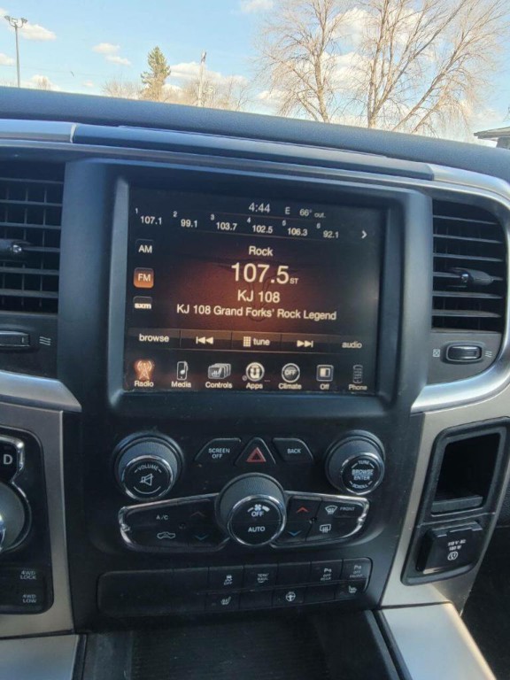 2016 RAM 1500 Image 14