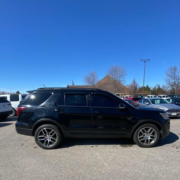 2018 Ford Explorer Image 5