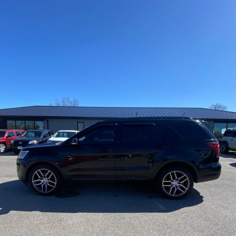 2018 Ford Explorer Image 10