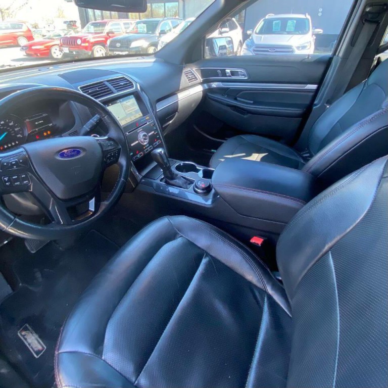 2018 Ford Explorer Image 14
