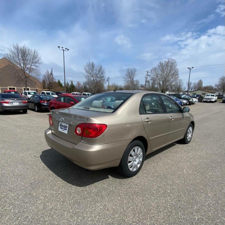 2004 Toyota Corolla Image 6