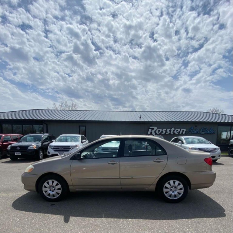 2004 Toyota Corolla Image 9