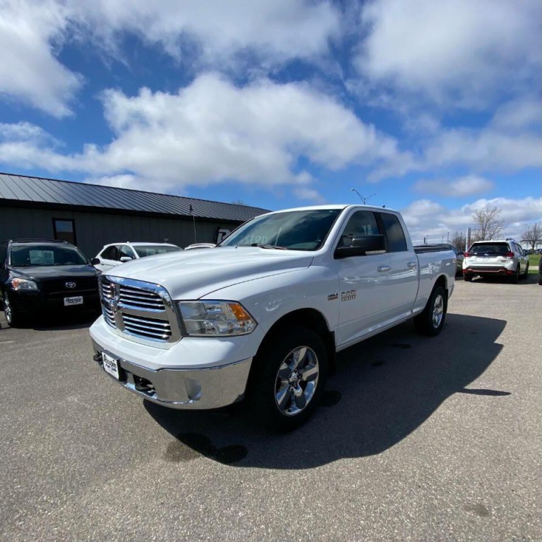 2014 RAM 1500 Image 2