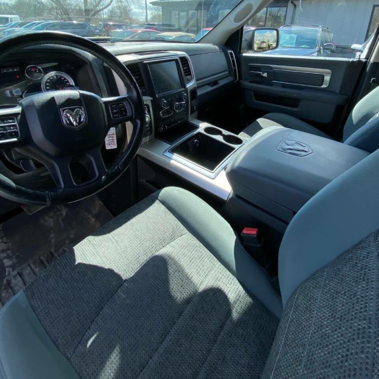 2014 RAM 1500 Image 14