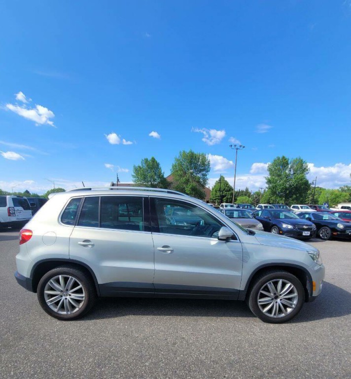 2010 Volkswagen Tiguan Image 5
