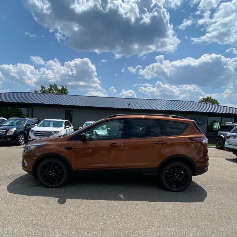 2017 Ford Escape Image 9