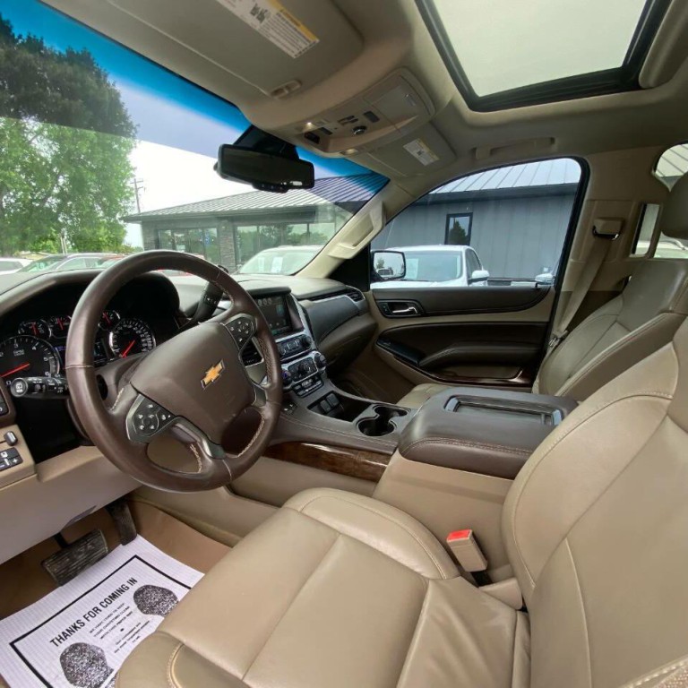 2015 Chevrolet Suburban Image 23