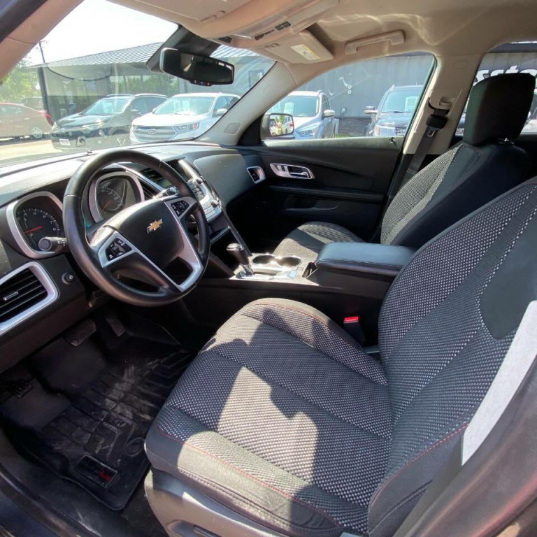 2017 Chevrolet Equinox Image 16