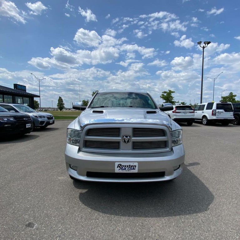 2012 RAM 1500 Image 3