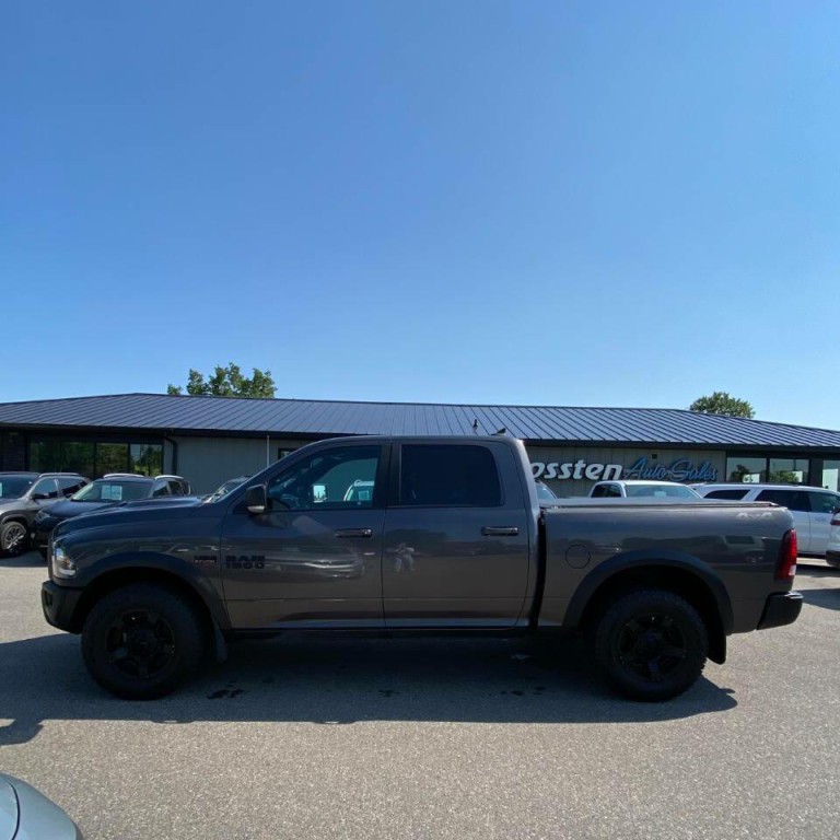 2017 RAM 1500 Image 9