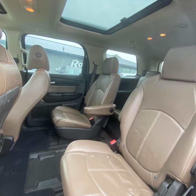 2016 GMC Acadia Image 11