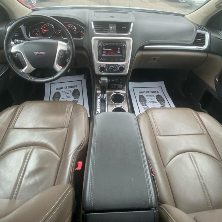 2016 GMC Acadia Image 12