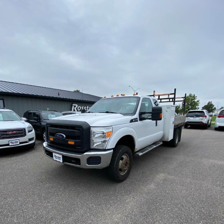 2016 Ford F-350 Image 2