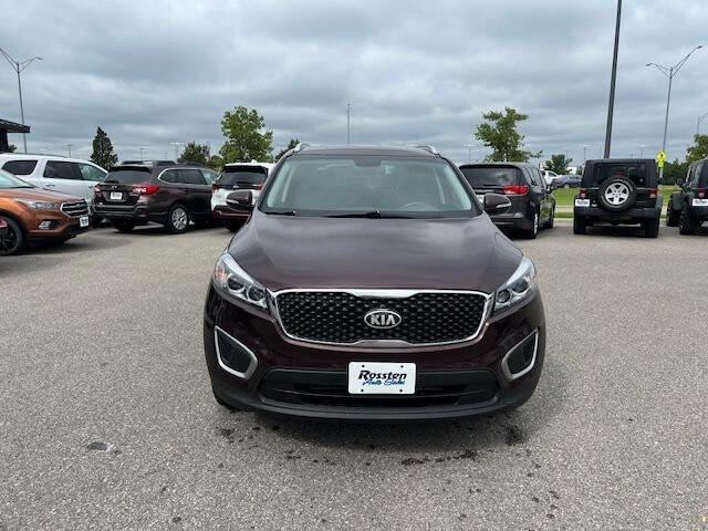 2016 Kia Sorento Image 3