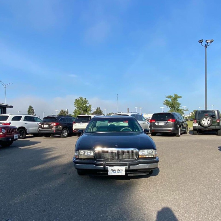 1994 Buick Park Avenue Image 3