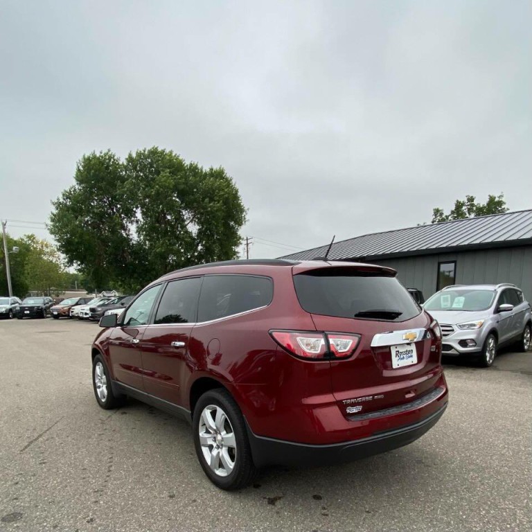 2017 Chevrolet Traverse Image 8
