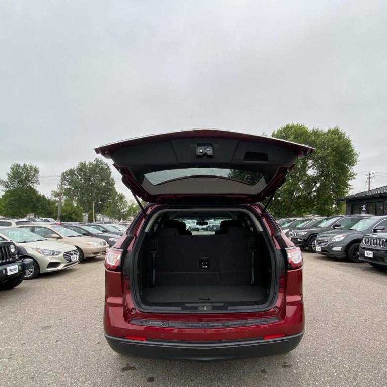 2017 Chevrolet Traverse Image 10