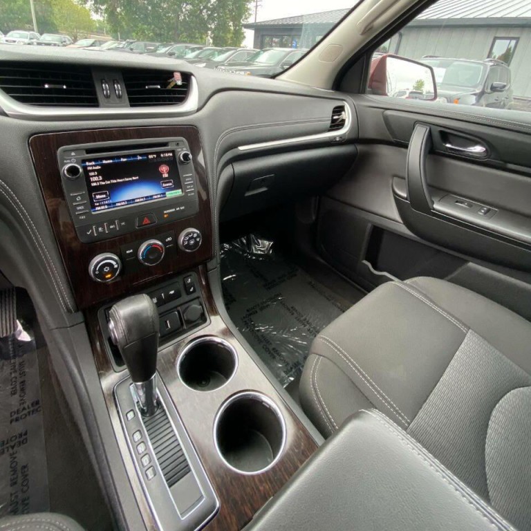 2017 Chevrolet Traverse Image 18