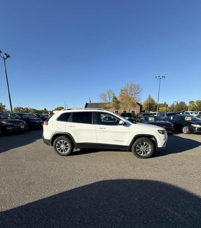 2019 Jeep Cherokee Image 5