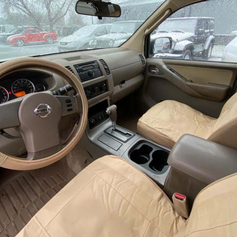 2012 Nissan Pathfinder Image 13