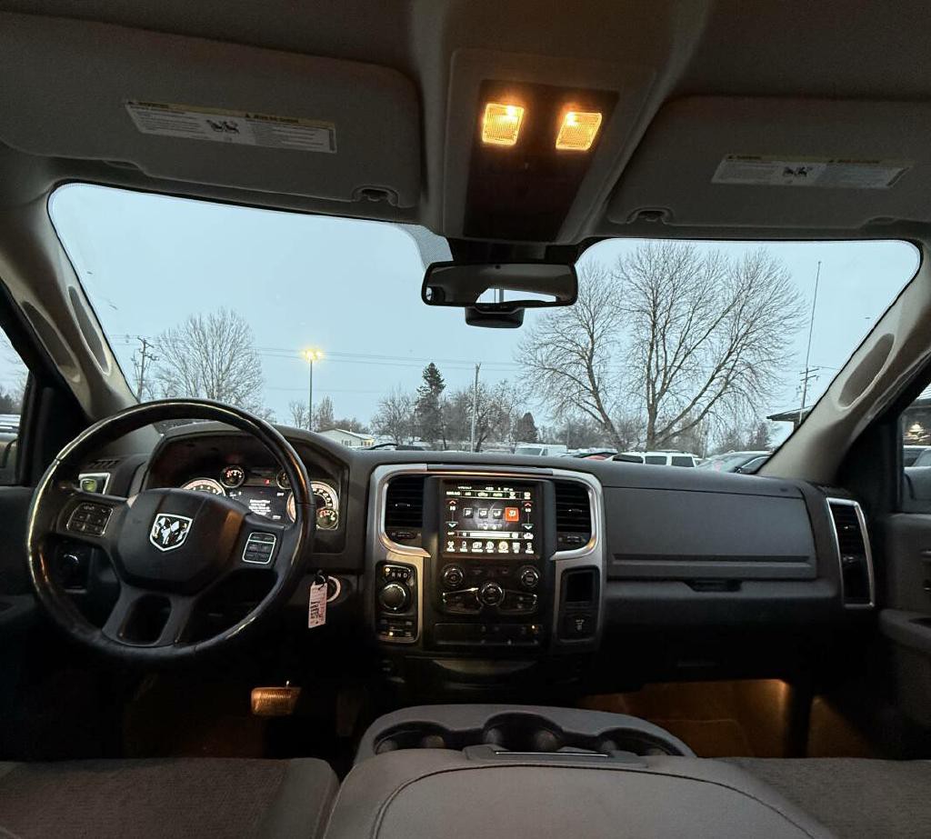 2015 RAM 1500 Image 10